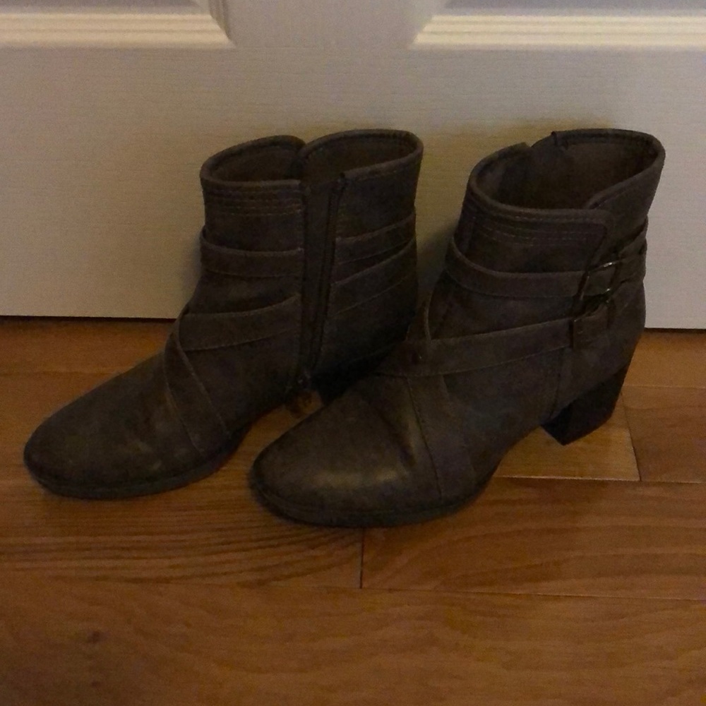 Natural Soul brand boots